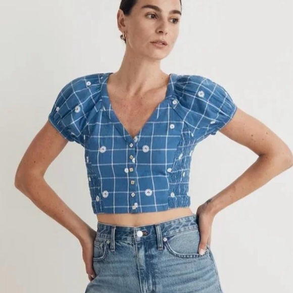 Madewell embroidered puff sleeve cropped top. Size 2 - Picture 1 of 8